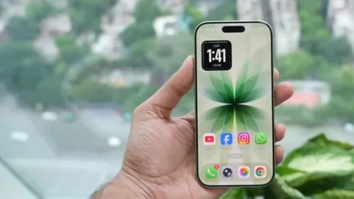 iPhone 18 में मिलेगा बड़ा AI अपग्रेड! 12GB RAM के साथ और स्मार्ट होगी Siri