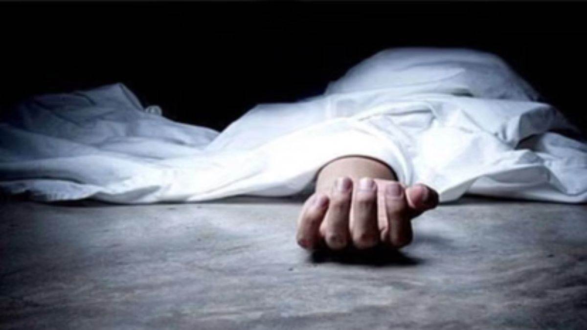 जांजगीर-चांपा के बिरकोनी गांव में पसरा मातम, घर के भीतर मिले पिता और दो मासूमों के शव, इलाके में सनसनी