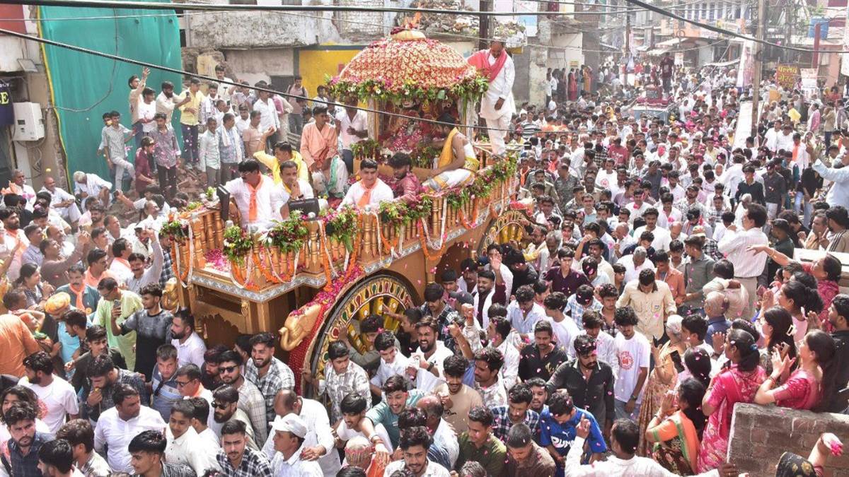महाकाल की नगरी में गूंजे भगवान जगन्नाथ के जयकारे, ऐतिहासिक रथ यात्रा में उमड़ा आस्था का ज्वार