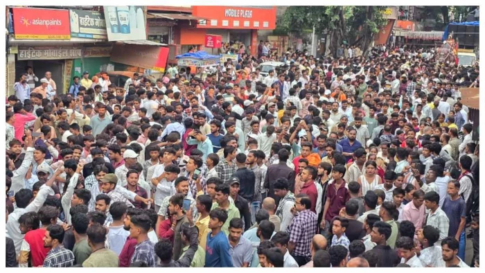 शबरी धाम से छत्तीसगढ़ की काशी तक भक्ति का जनसैलाब, तोपों की सलामी के साथ निकली छत्तीसगढ़ की सबसे बड़ी कावड़ यात्रा