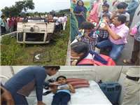 Betul Accident News: स्कूल के बच्चों को ले जा रही जीप पलटी, 18 घायल, दो गंभीर