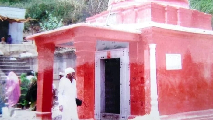 आस्था पर व्यवस्था की बेरुखी : धार में विस्थापन के 18 साल बाद भी गुमनामी के अंधेरे में हैं कोटेश्वर महादेव