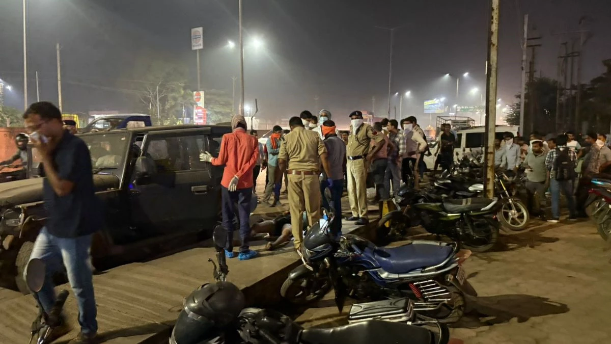 रायपुर में थार गाड़ी में मिला युवक का सड़ा-गला शव, पुलिस खंगाल रही CCTV फुटेज