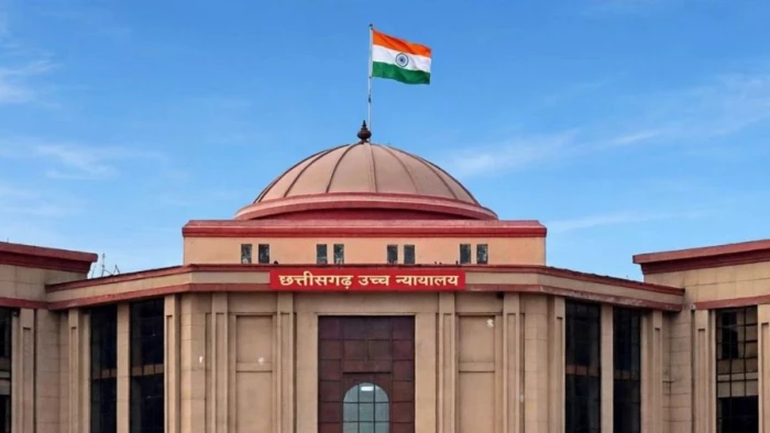 13 साल अलग रहने के बावजूद पति को नहीं मिला तलाक... बिलासपुर हाई कोर्ट ने कहा- लंबा अलगाव तलाक का आधार नहीं