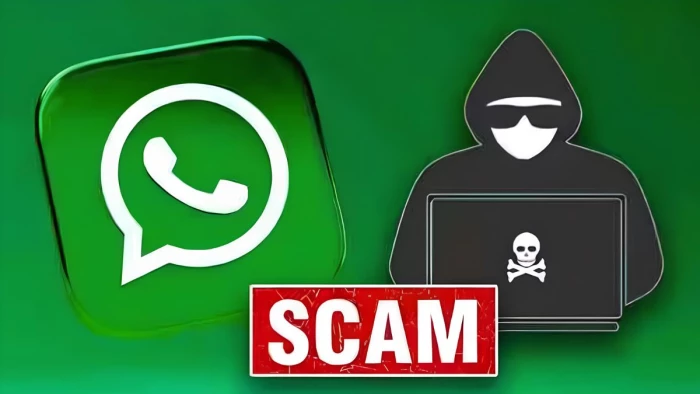 कहीं नकली WhatsApp तो नहीं चला रहे आप? 5 लाख लोग कर चुके हैं डाउनलोड्स, तुरंत चेक करें अपना फोन