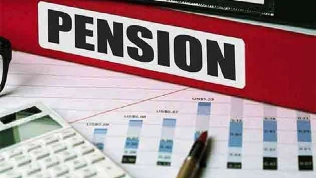 Pension Rules: एकीकृत पेंशन योजना में जाना है तो 30 नवंबर तक चुनना होगा विकल्प