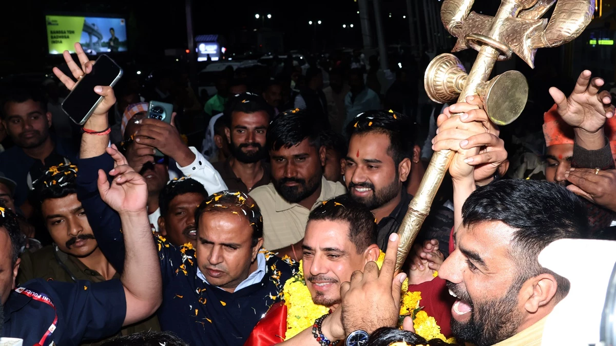 इंदौर में बोले राबर्ट वाड्रा, बिहार में दोबारा चुनाव हो तो पलट जाएगा परिणाम