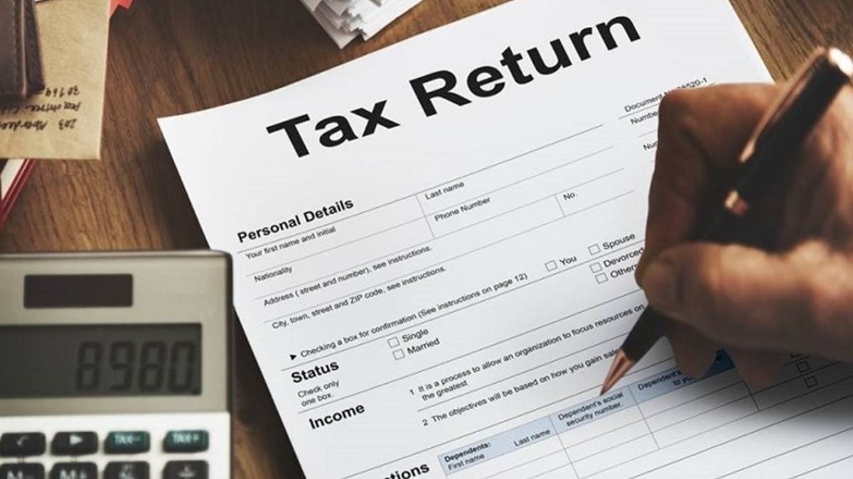 Tax Return 2023 नए साल का जश्न मनाने से पहले भरें ITR, सिर्फ