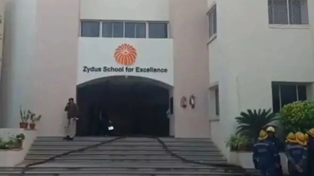 अहमदाबाद के सात नामी स्कूलों को बम से उड़ाने की धमकी, पुलिस प्रशासन और जांच एजेंसियां अलर्ट