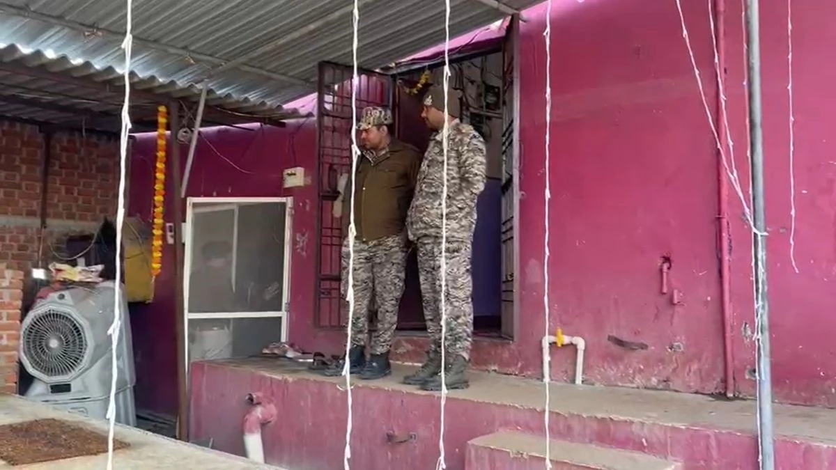 अंबाह में किन्नर को बंधक बनाकर आधी रात में घर से लाखों की डकैती