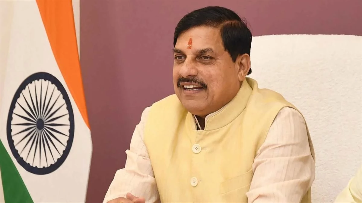 सीएम मोहन यादव ने दिव्यांग अभिषेक सोनी की स्टेडियम में मैच देखने की इच्छा की पूरी, सोशल मीडिया पर की थी अपील