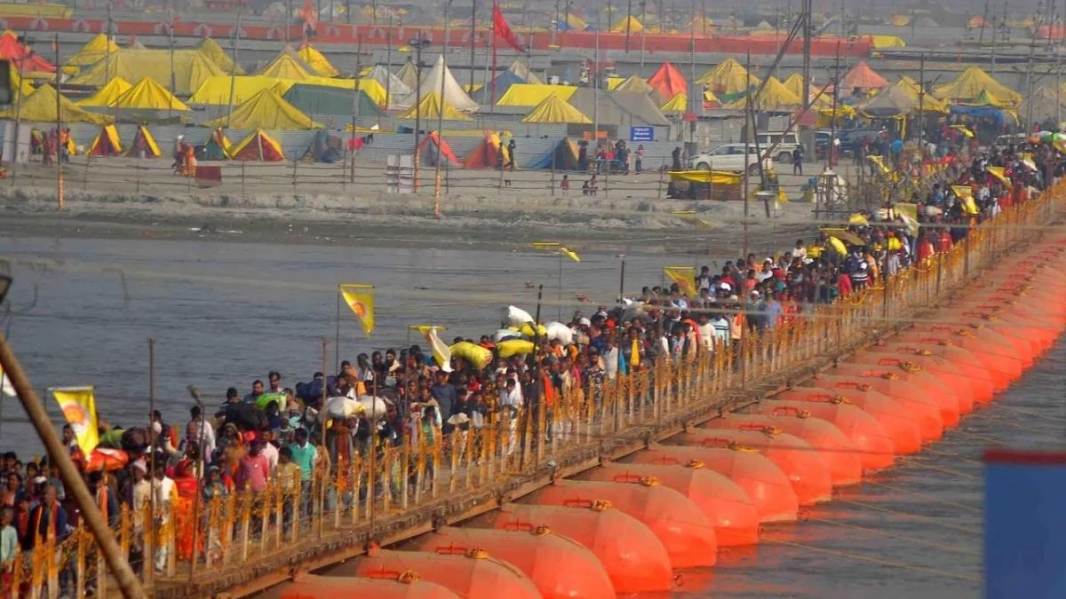 Prayagraj Magh Mela: मौनी अमावस्या पर संगम में भीड़ बेकाबू, ओवरक्राउडिंग में प्रशासन ने लागू किया इमरजेंसी क्राउड कंट्रोल प्लान