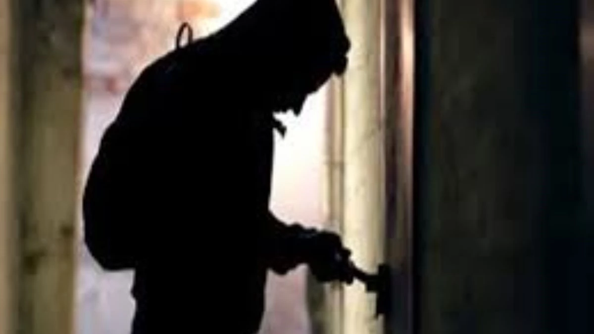 मुख्य चिकित्सा एवं स्वास्थ्य अधिकारी ऑफिस से फाइलें और दस्तावेज चोरी मामले में कहानी पलटी, स्टाफ बोले-कोई फाइल नहीं गई