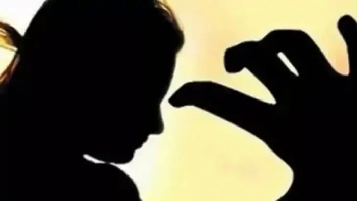 10वीं की छात्रा को बोर्ड परीक्षा में पास कराने का झांसा देकर टीचर ने किया रेप, एमपी के बालाघाट जिले की घटना