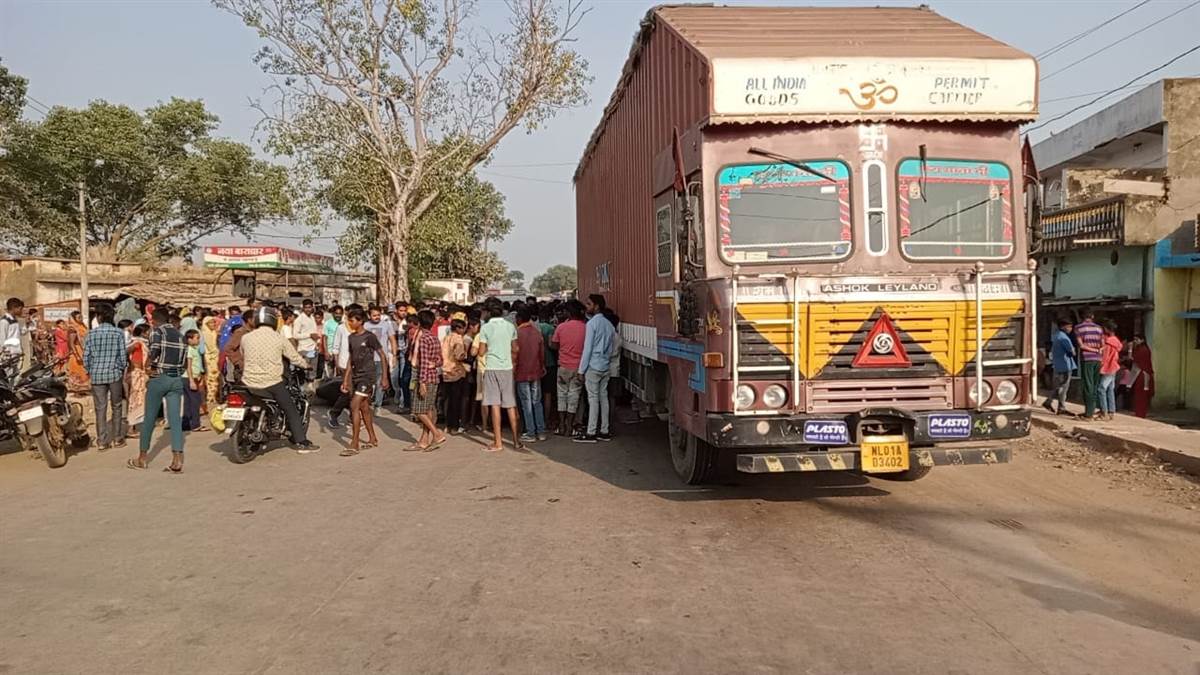 Janjgir Champa News: तेज रफ्तार वाहनों से जा रही जान, दो माह में ही 23 की मौत