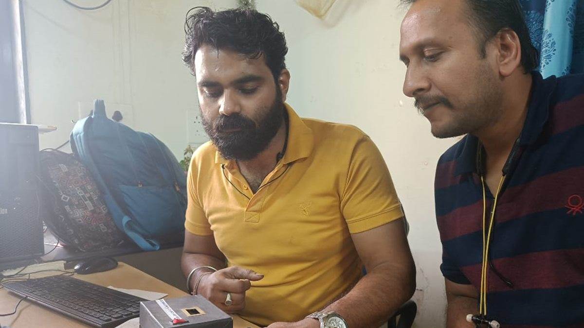 Raipur News: सुई चुभाए बिना शुगर की जांच, कम कीमत की तकनीक से पांच सेकंड में परिणाम