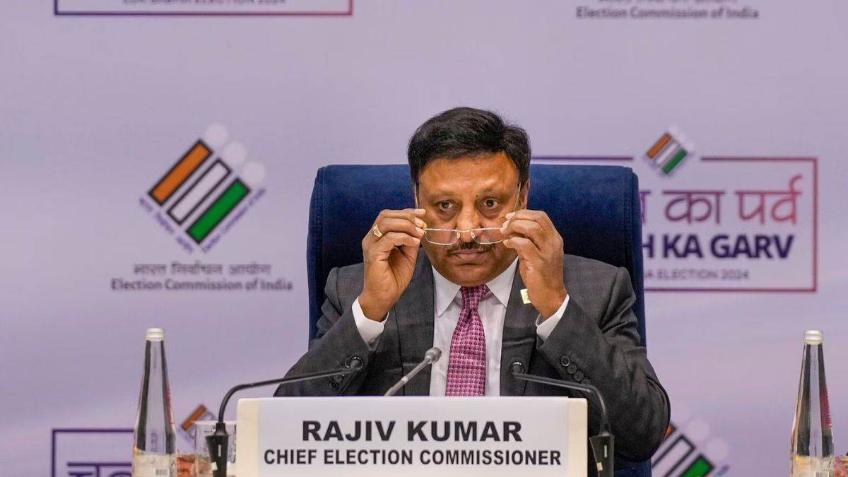 Lok Sabha Chunav: एक्शन में चुनाव आयोग, 6 राज्यों के गृह सचिव हटाए, जानिए कहां-कहां हुई कार्रवाई