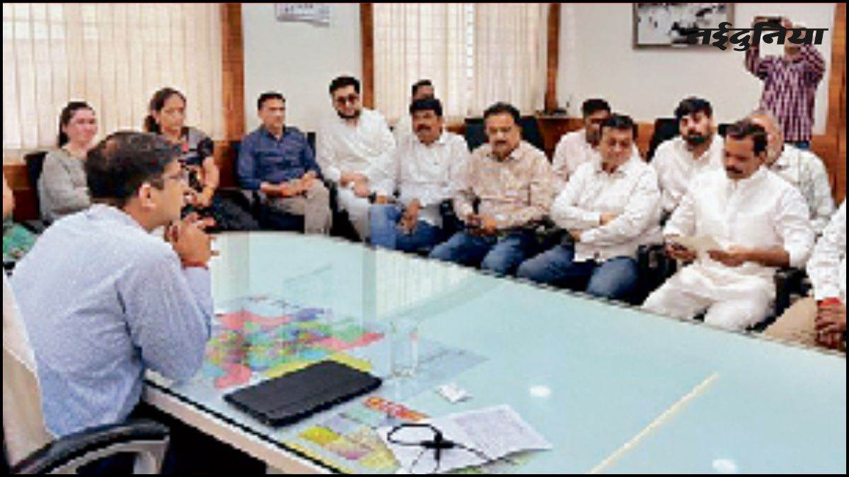 इंदौर में अब खुली हवा पर भी टैक्स... नगर निगम वसूलेगा MOS कर, जनता पर ₹4000 तक का अतिरिक्त बोझ संभव, कांग्रेस ने घेरा