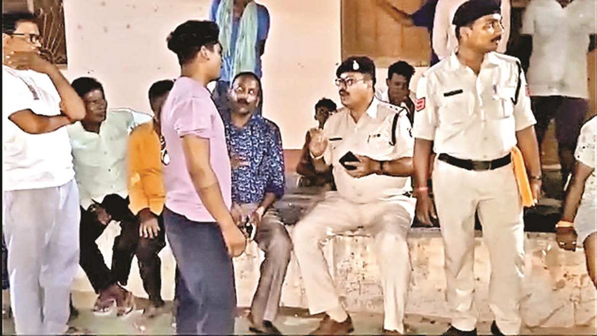 बलौदाबाजार हिंसा में प्रशासन की आम लोगों से अपील, शांति भंग करने वालों की दें जानकारी, गोपनीय रखी जाएगी पहचान