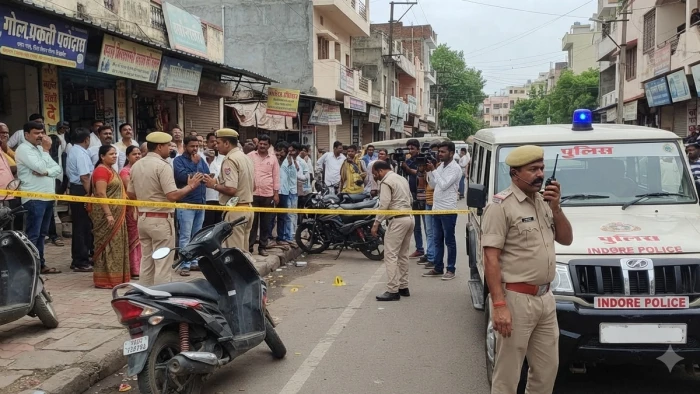 इंदौर के कालानी नगर में दो पक्षों के बीच जमकर विवाद, गोली भी चली