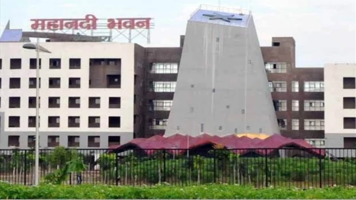 CG News: आबकारी विभाग ने सुरक्षा और मैनपावर सप्लाई एजेंसियों पर ठोंका डेढ़ करोड़ से अधिक का जुर्माना