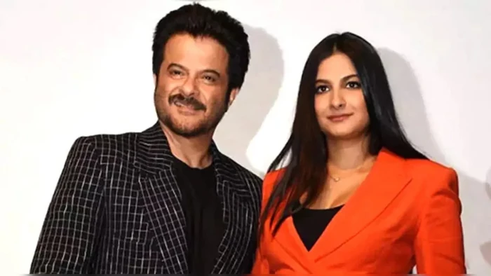 'मैं अभी भी खुद को माफ नहीं कर पाता' अनिल कपूर ने याद किया काम के कमिटमेंट के चलते बेटी रिया के जन्म के हॉस्पिटल नहीं पहुंच सका