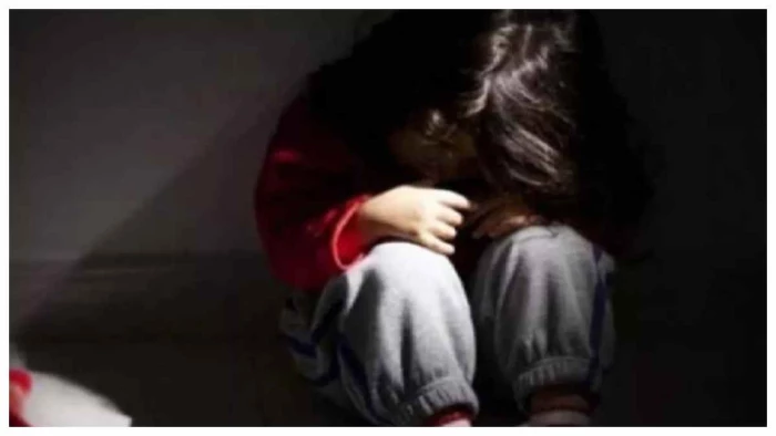 सक्ती में शिक्षक की शर्मनाक करतूत, 5वीं की छात्रा ने लगाया गलत नीयत से छूने का आरोप, जांच शुरू