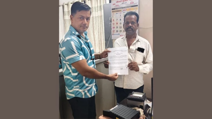 छत्तीसगढ़ में 'सेवा सेतु पोर्टल' का कमाल: घर बैठे बन रहे हैं जरूरी सर्टिफिकेट, सुशासन से सफलता की कहानी