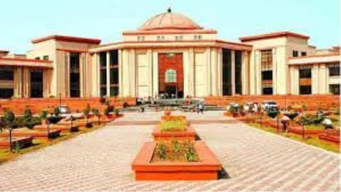 बस्तर एनएच-63 के ₹16.30 करोड़ के अवार्ड वसूली पर हाई कोर्ट ने कहा.... PWD सचिव की व्यक्तिगत पेशी रद