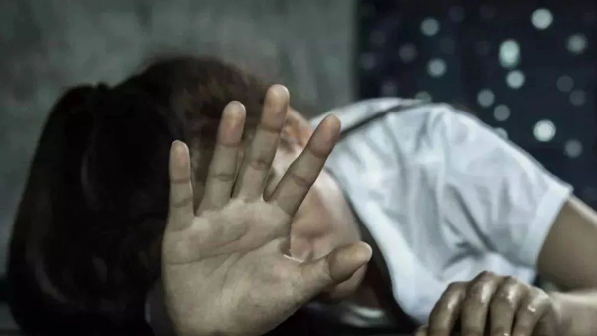 मुरैना में किशोरी से सामूहिक दुष्कर्म, रात में सोते समय घर से कर लिया था  अगवा - teenage girl kidnapped from her home and gang raped in Morena police  is investigating case