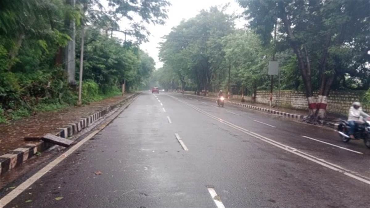 बड़वानी में बिछेगा सड़कों का जाल... 176 करोड़ से बनेंगी 100 ग्रामीण सड़कें, किसानों-छात्रों को राहत