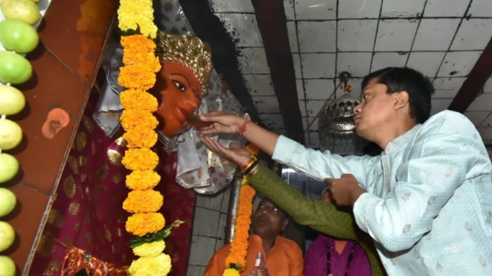 2100 साल पुरानी परंपरा : उज्जैन में सुख-समृद्धि के लिए महाष्टमी पर मदिरा की धार से होगी नगर पूजा