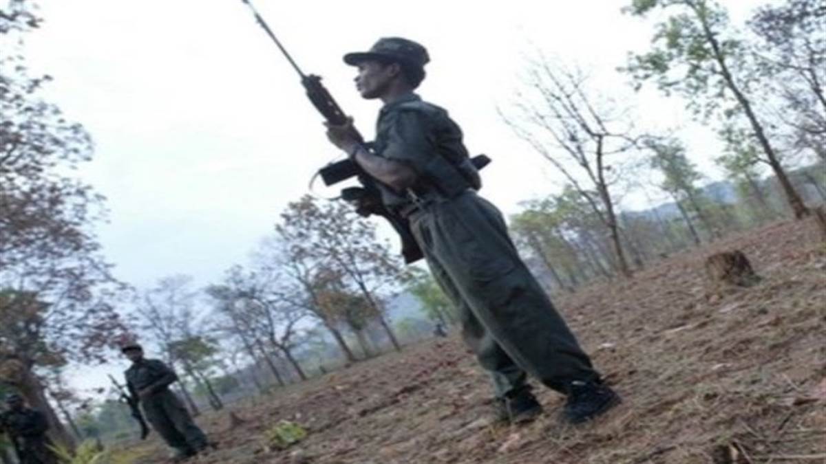 Female Naxalite Died: कोंटा में इलाज के दौरान महिला नक्सली की मौत