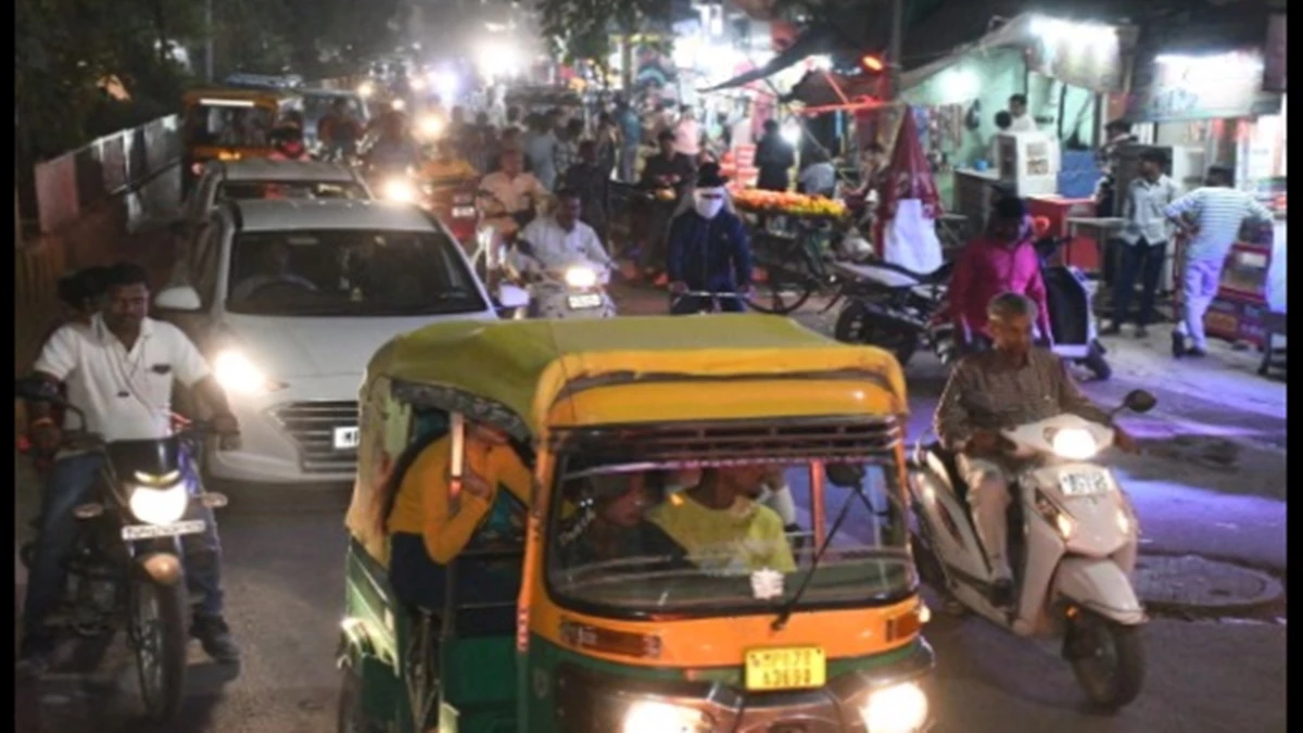 Gwalior Traffic News: ग्वालियर में रास्ते हैं जाम के, फंसे तो मंजिल होगी दूर