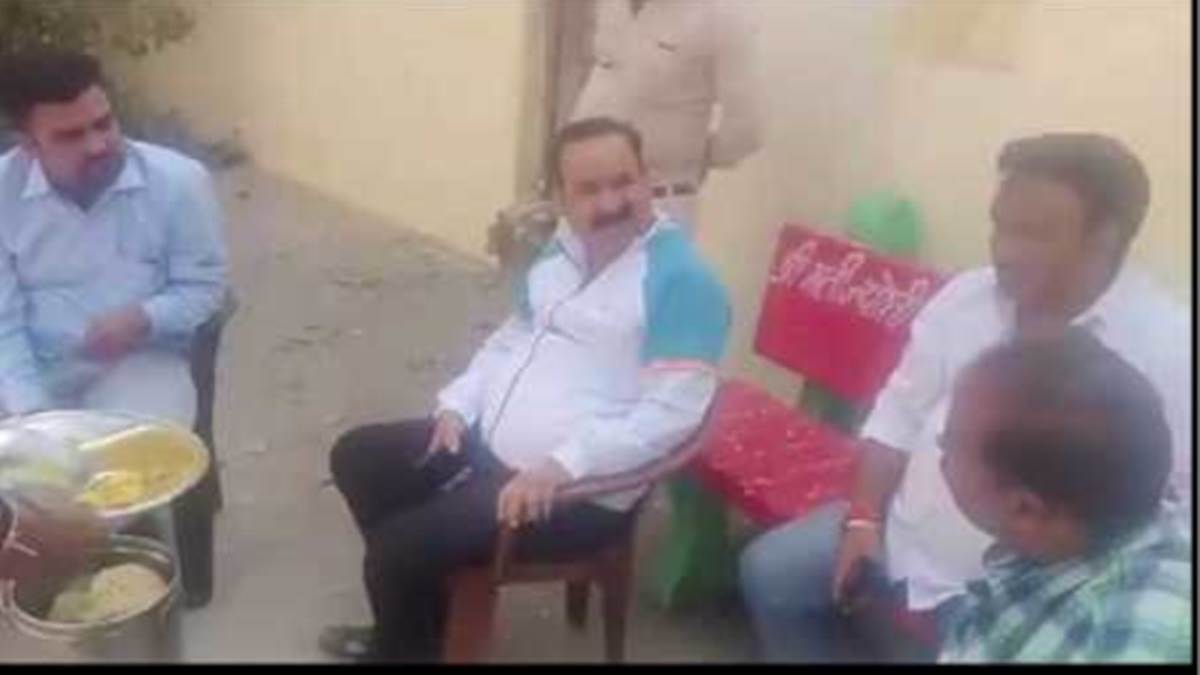 मध्याह्न भोजन समाचार: एमपी में मध्याह्न भोजन जा रहा है सस्ता…ऊर्जा मंत्री के बाद अब सरकार को मिली पानी सी दाल