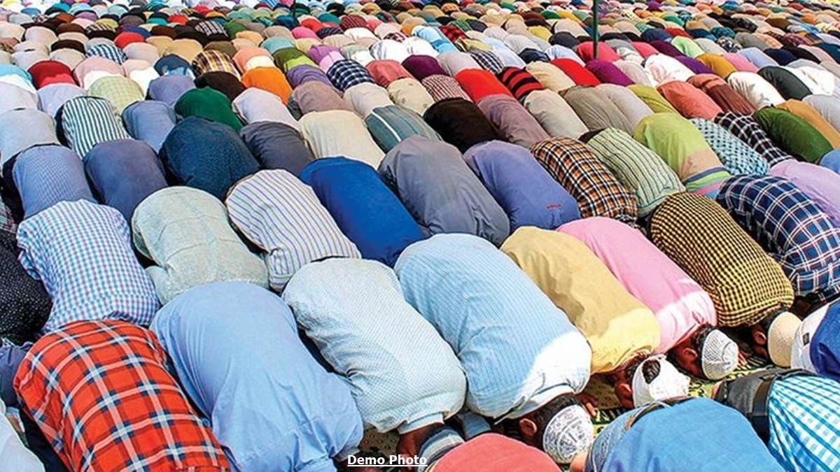 CG Waqf Board: जुमे की नमाज के बाद तकरीर के लिए अब वक्फ बोर्ड से लेनी होगी मंजूरी, उल्‍लंघन पर दर्ज होगी FIR