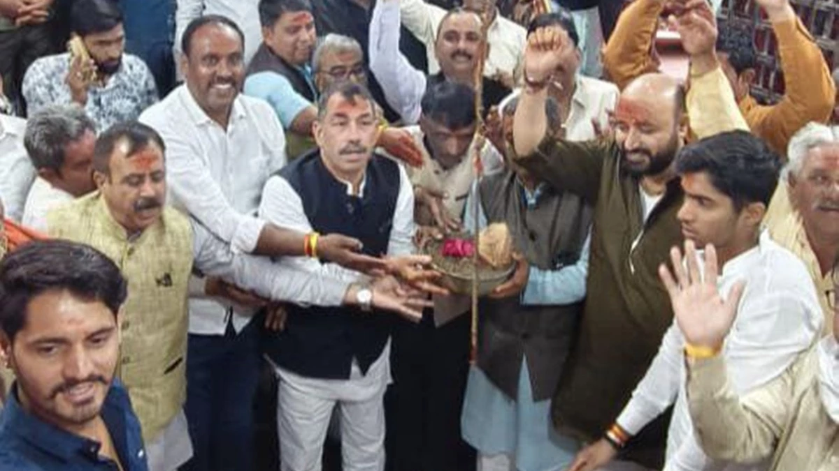 लैंड पूलिंग योजना निरस्त होने से उज्जैन में जश्न, 17 गांवों के किसानों ने निकला विजय जुलूस