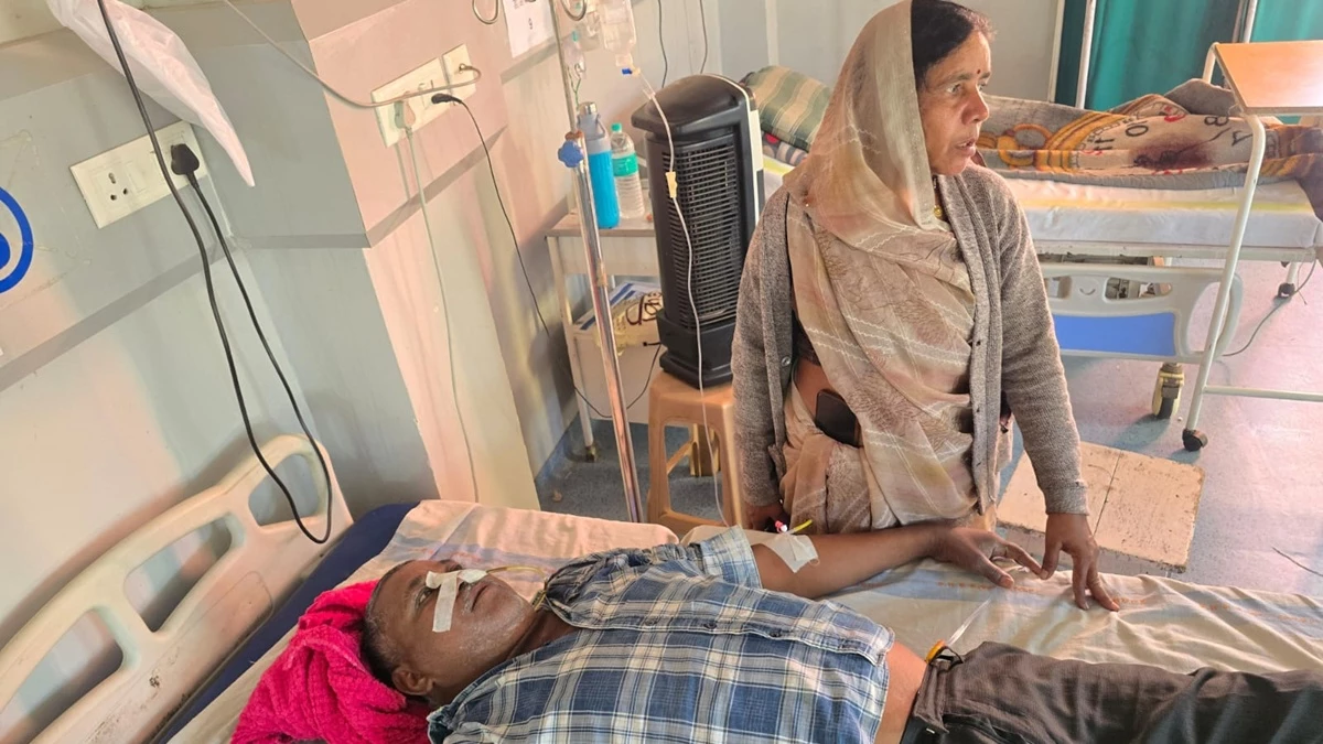 रतलाम में जमीन का सीमांकन करने आई राजस्व और पुलिस टीम के सामने किसान ने खाया कीटनाशक, जमीन पर कब्जे का आरोप