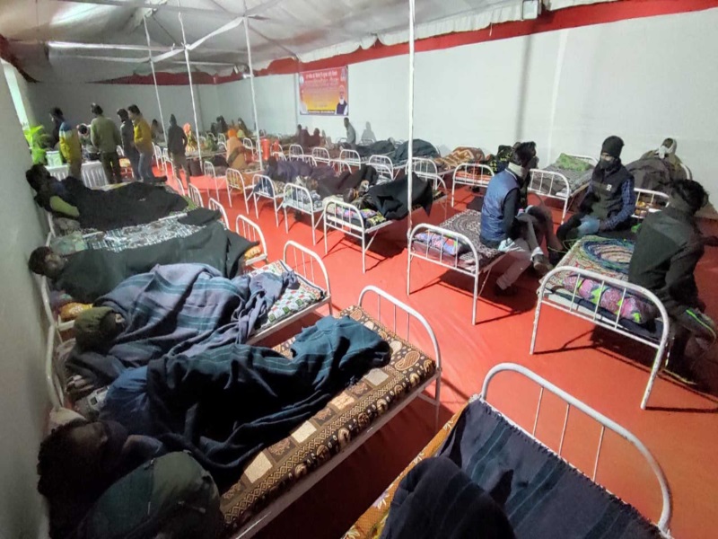 भोपाल में नगर निगम ने 24 घंटे के भीतर बना दिया 50 बिस्तरों का रैन बसेरा