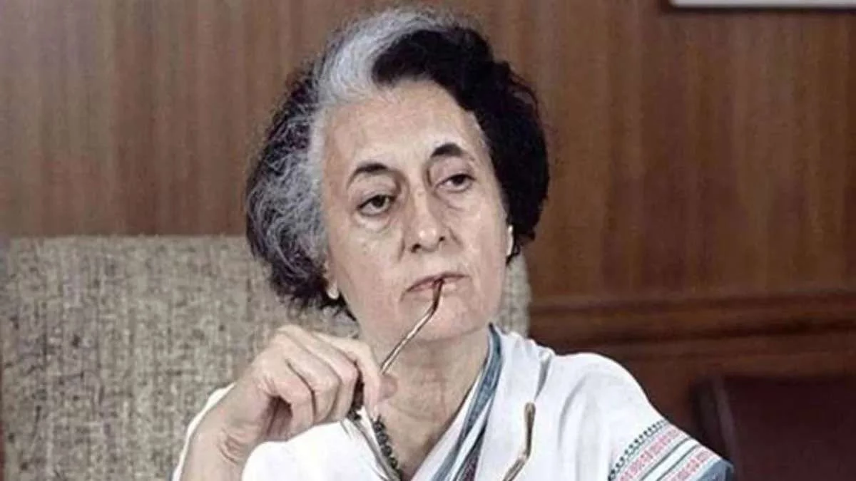 दरवाजे बंद थे, बहसें तेज थीं और 526 सांसदों की धड़कनें किसी युद्ध से कम नहीं थीं, इंदिरा गांधी के PM बनने की दिलचस्प कहानी