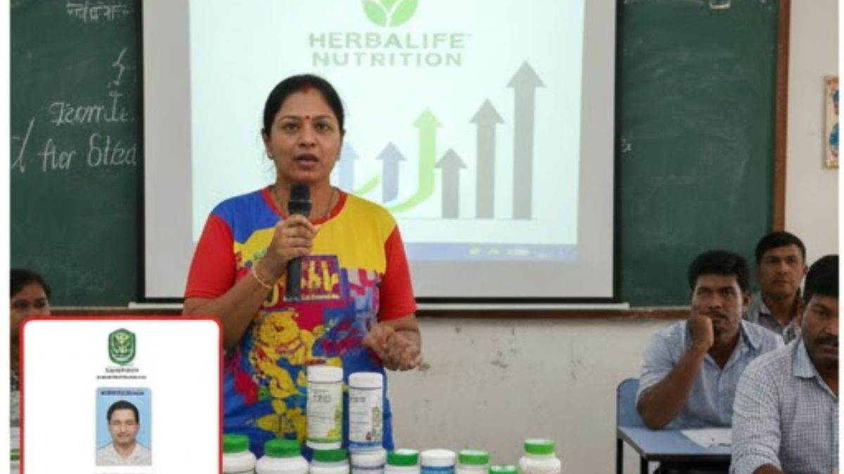 दुर्ग में बच्चों को पढ़ाने के बजाय हर्बल कंपनी का कर रही थी प्रचार, जांच के बाद शिक्षिका सस्पेंड