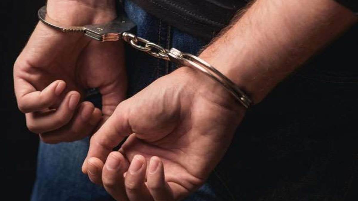 Katni Crime News: कोषालय घोटाला मामले में एक और आरोपी गिरफ्तार, अहमदाबाद से लेकर आई पुलिस