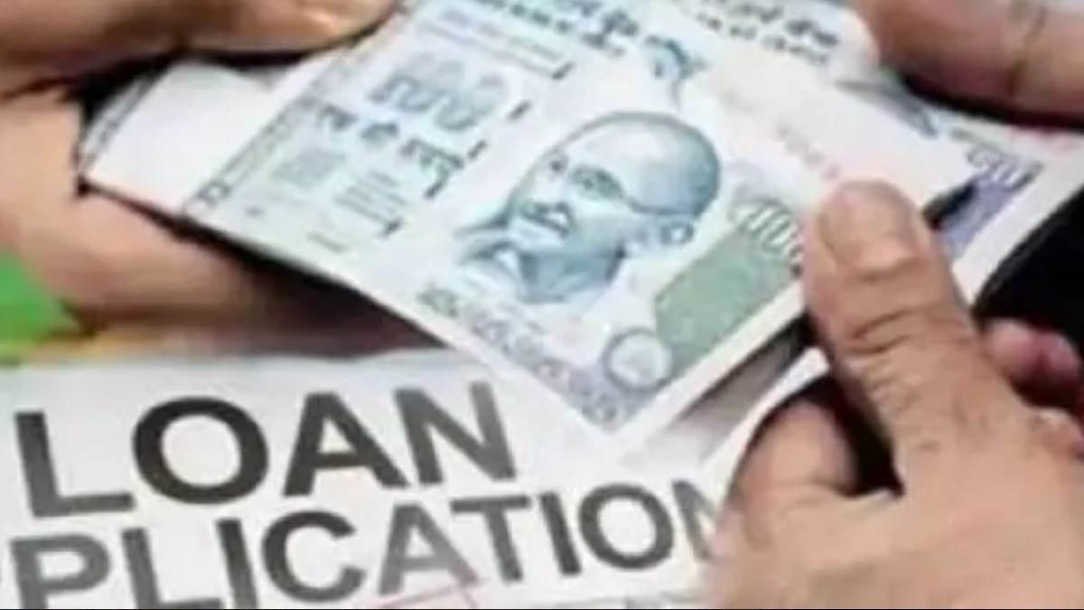 Madhya Pradesh News:  बैंकों से ऋण मंजूर नहीं होने पर अधिकारियों का मार्च का वेतन रोका