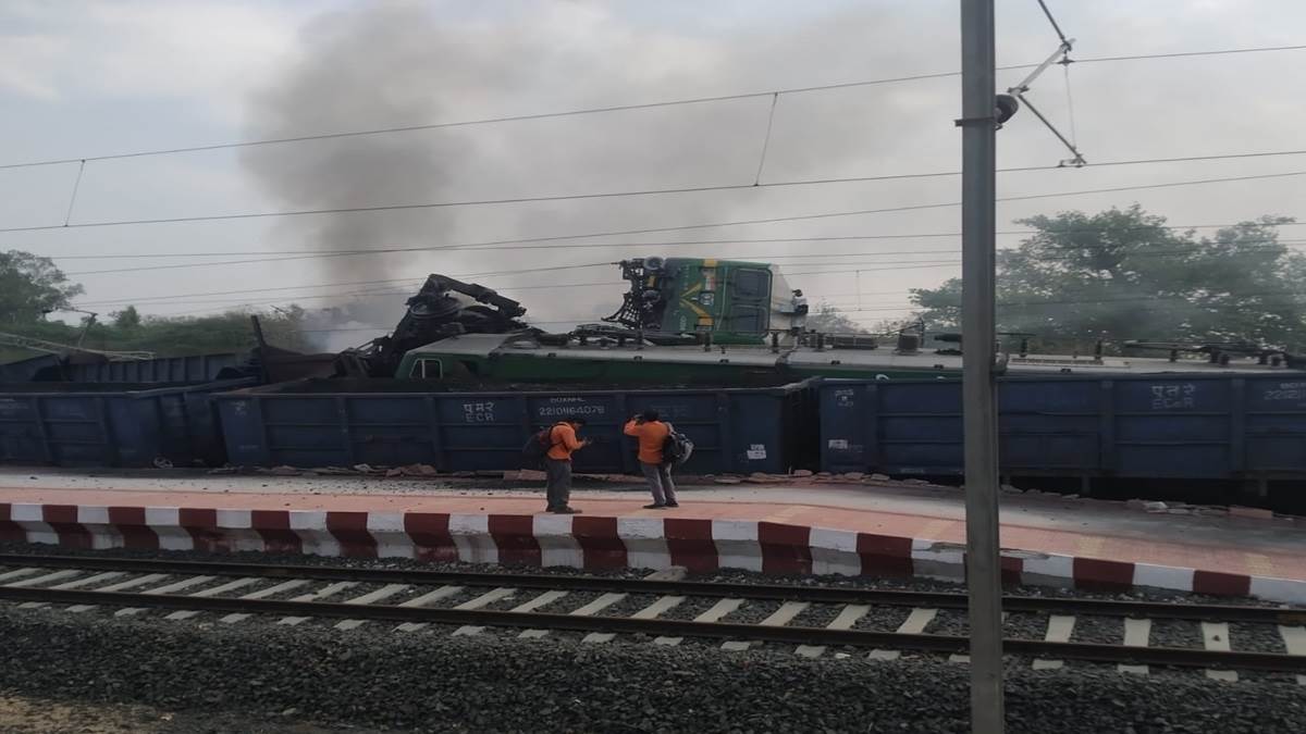 Rail Accident In Shahdol होम सिग्नल लाल होने के बाद भी मालगाड़ी आगे