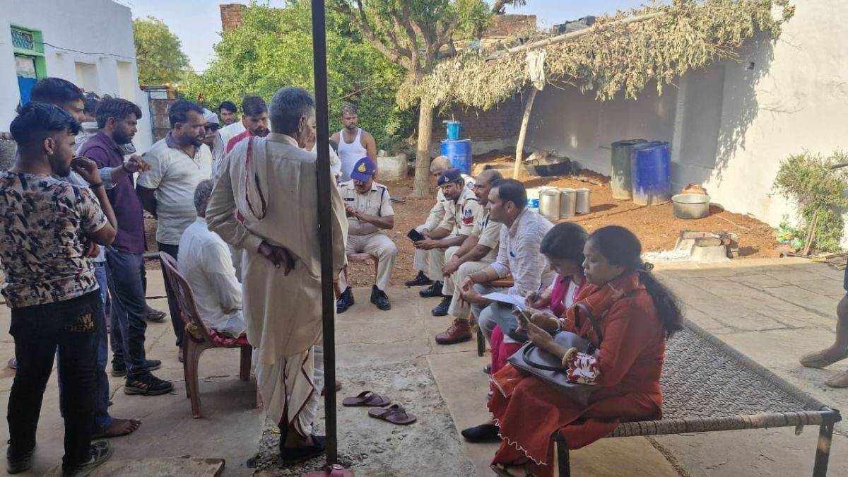 परिजनों ने बताई 14 साल, लेकिन जांच में महज 12 साल 7 महीने की निकली दुल्हन, पुलिस ने तुरंत रुकवाई शादी