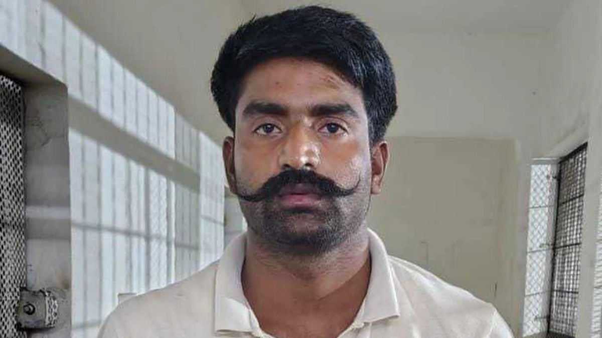 MP Police Recruitment Scam: साल्वर से परीक्षा दिलवाकर पुलिस कांस्टेबल बनने आया युवक डाक्यूमेंट की जांच के दौरान गिरफ्तार