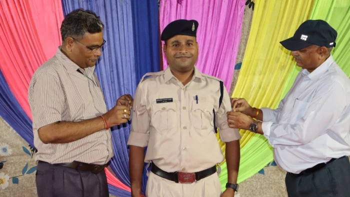 सागर जिले में 20 प्रहरियों को मिला पदोन्नति का तोहफा, जेल अधीक्षक ने सौंपे नियुक्ति पत्र