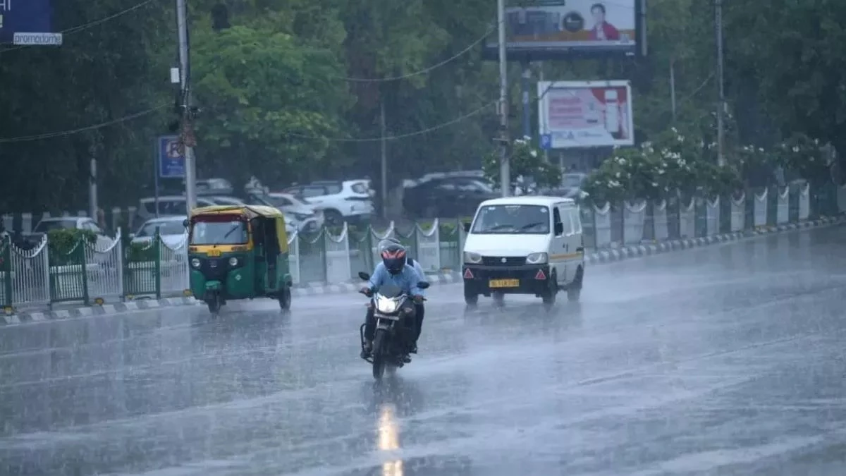 Weather Update Today: उत्तराखंड-राजस्थान में यलो अलर्ट, MP-झारखंड सहित कई राज्यों में भारी बारिश की चेतावनी