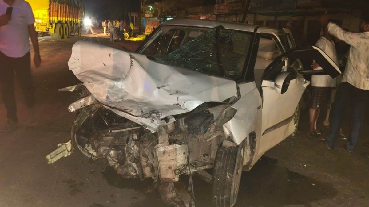 ग्वालियर-इटावा नेशनल हाईवे पर 2 कारों की भीषण भिड़ंत: ऊमरी के युवक की मौत, हादसे में 5 लोग घायल