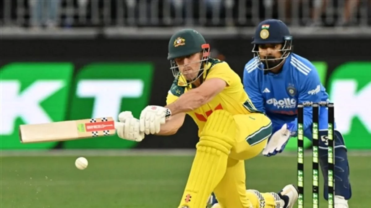 IND vs AUS: फीकी रही रोहित-विराट की वापसी, ऑस्ट्रेलिया के खिलाफ पहले वनडे में 7 विकेट से हारी टीम इंडिया